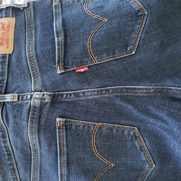 Levi’s Original Red Tab Women's 721 High-Rise Skinny Jeans - Picture 10 of 11